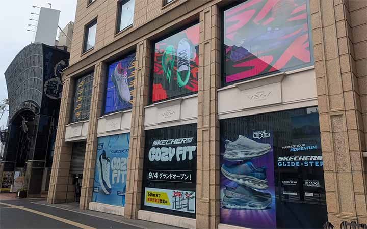 スケッチャーズ 神戸元町フラッグシップストア