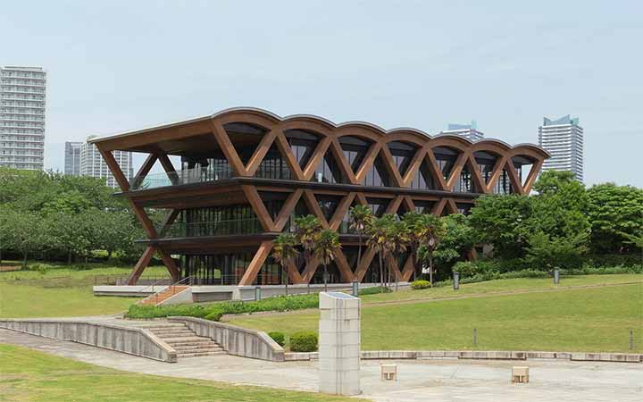 横浜ティンバーワーフ