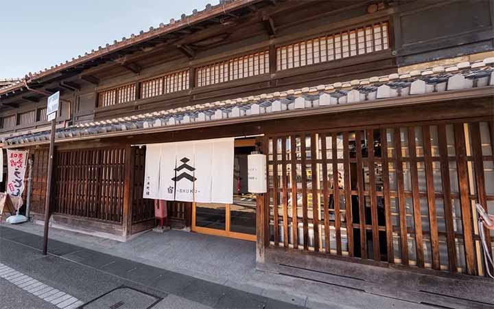 パンとエスプレッソと犬山城