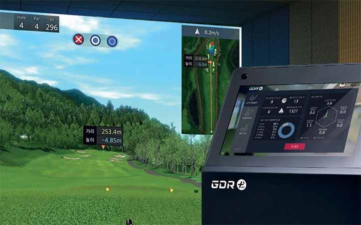 インドアゴルフレンジ＆スクール サンクチュアリゴルフ 横浜桜木町店