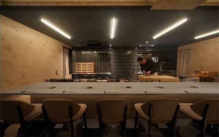 熟成割烹 銀座弥左衛門