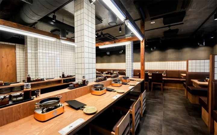 挽きたて和牛レアカツ ザ・メンチ 大宮店