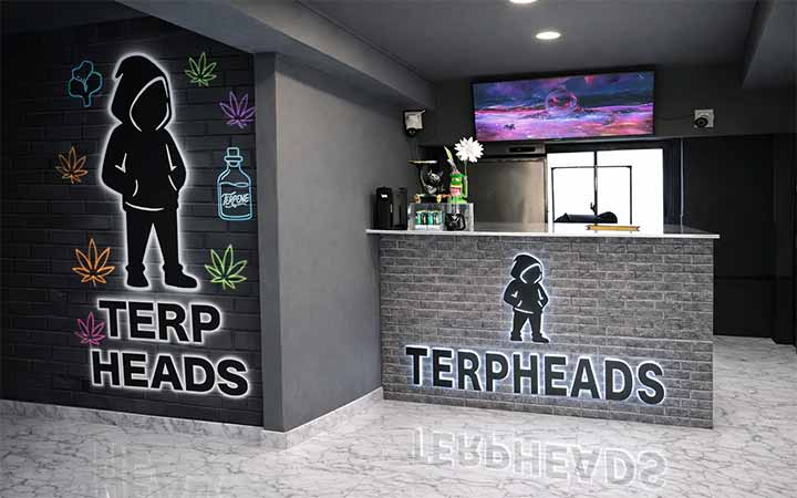 TERP HEADS 大阪日本橋店