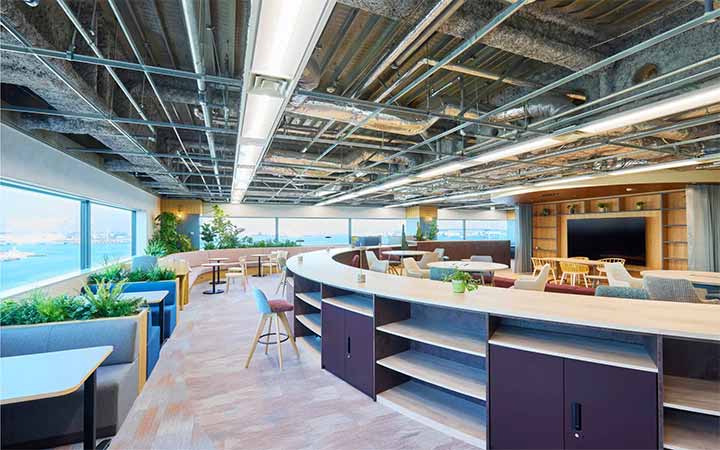 PLUS DESIGN CROSS 横浜