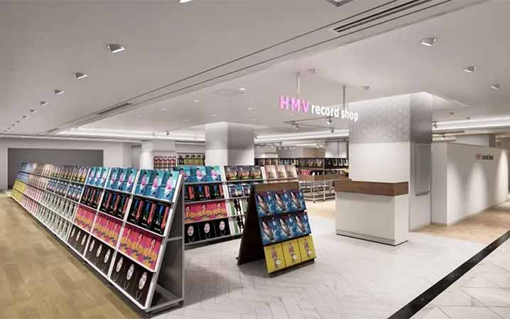 HMV record shop 心斎橋