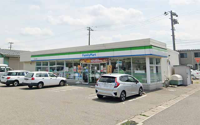 ファミリーマート 新潟女池神明店