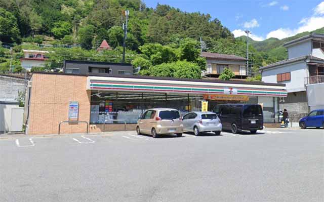 セブンイレブン 甲斐大和店