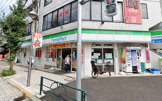 ファミリーマート ハッピーロード尾山台店