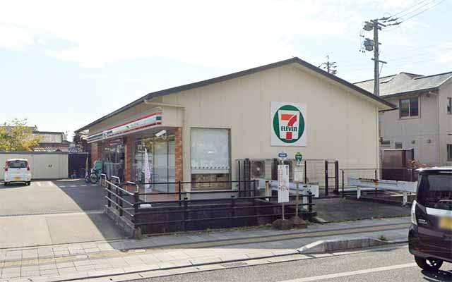 セブンイレブン 松阪殿町店