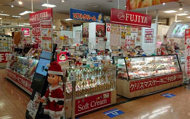 不二家 アピタ松任店