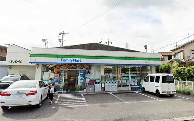 ファミリーマート 岡崎橋目店