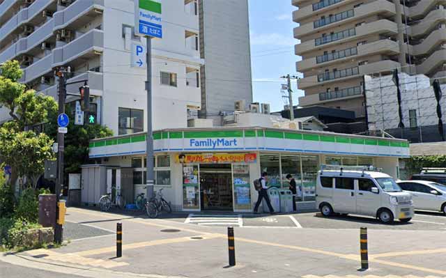 ファミリーマート 京屋宿院店