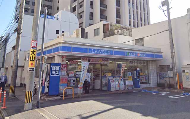 ローソン 薬院四丁目店