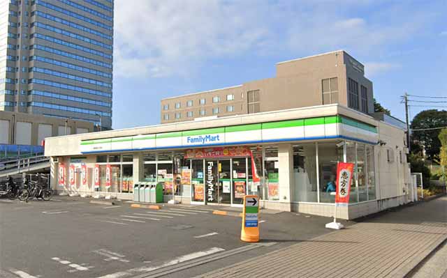 ファミリーマート 練馬高松五丁目北店