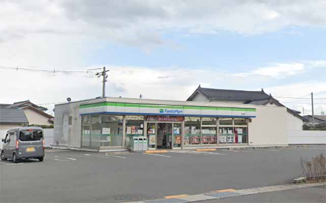 ファミリーマート 出雲渡橋店