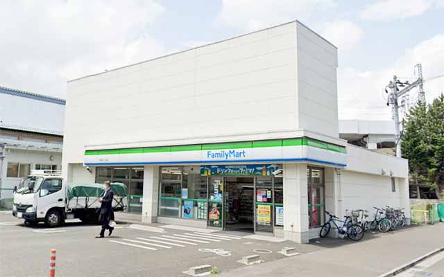 ファミリーマート 小田原一丁目店