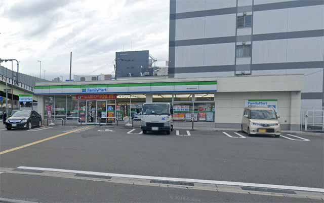 ファミリーマート 東大阪長田中店