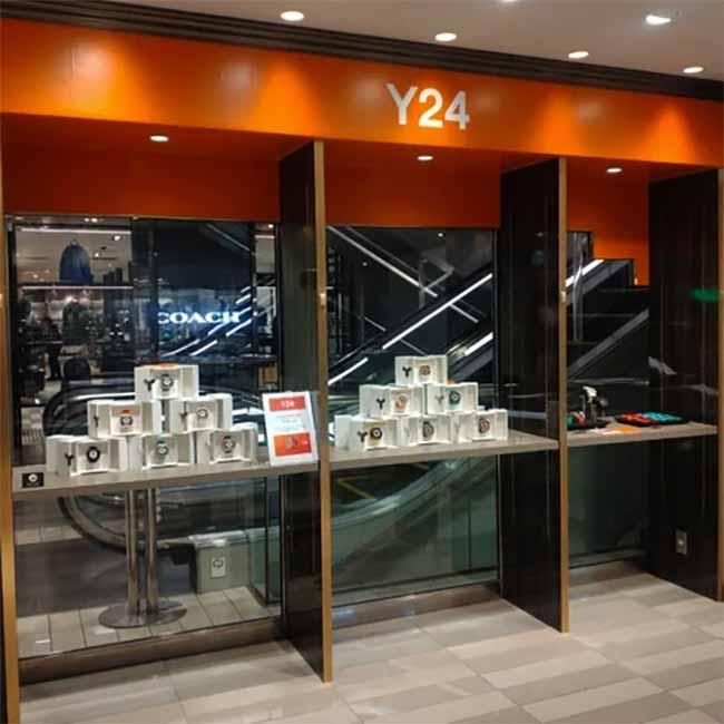 Y24 大丸梅田店