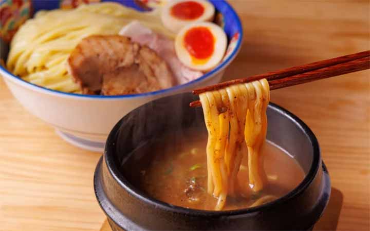 つけ麺 鶏そば 鯔背ヤ 