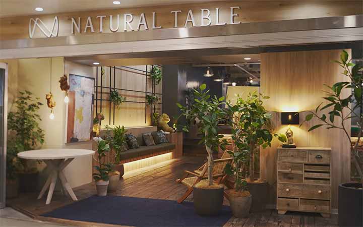 NATURAL TABLE