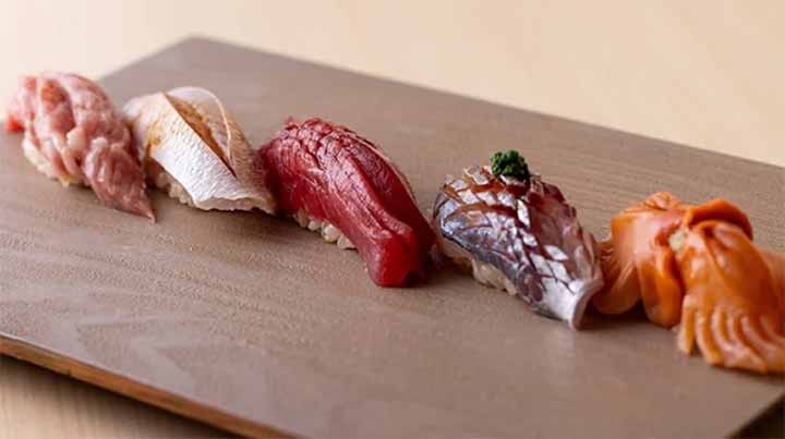 池袋 鮨 ふくろう