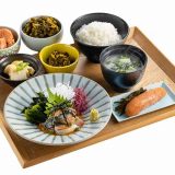 博多めんたいやまや食堂 MARK IS 福岡ももち店