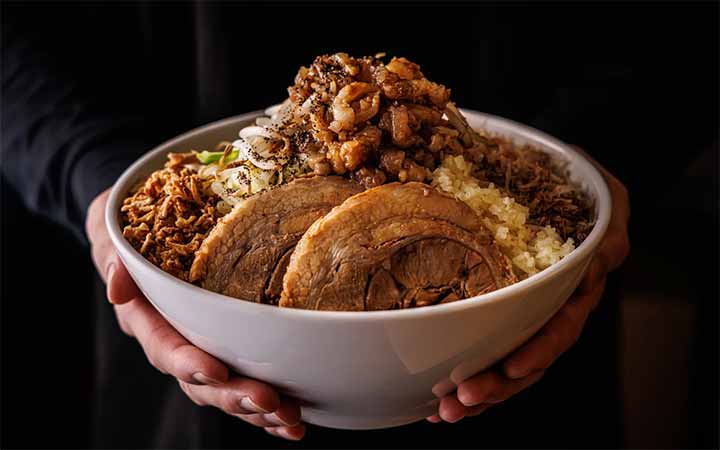 豚ラーメン おはよう世界