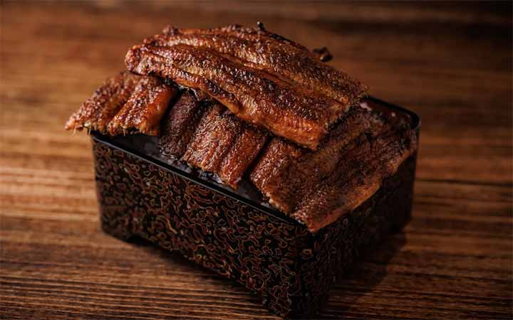 昼だけうなぎ屋 大阪西中島店