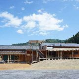 渚の交番 MORIUMIUS MARINE & FOOD