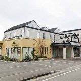 ハートブレッドアンティーク日向店