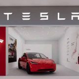 テスラ静岡