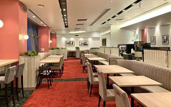 ロイヤルホスト大分空港店