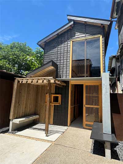 八三六(Hachi San Roku)