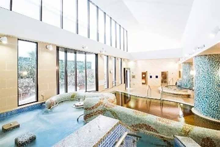 横浜天然温泉SPA EAS