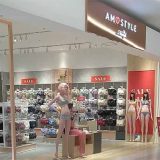 AMOSTYLE BY Triumphイオンモール白山店